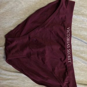 VS Burgundy Stretchy Panties